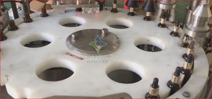 全自動電子煙油灌裝機(jī),精油灌裝機(jī)