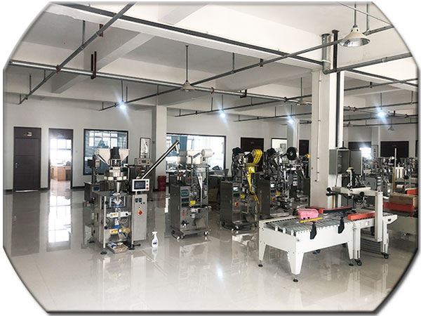 自動化炒貨食品包裝設備實拍圖