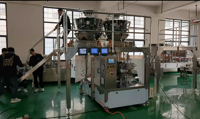 星火五谷雜糧顆粒食品自動包裝機械設備實拍圖